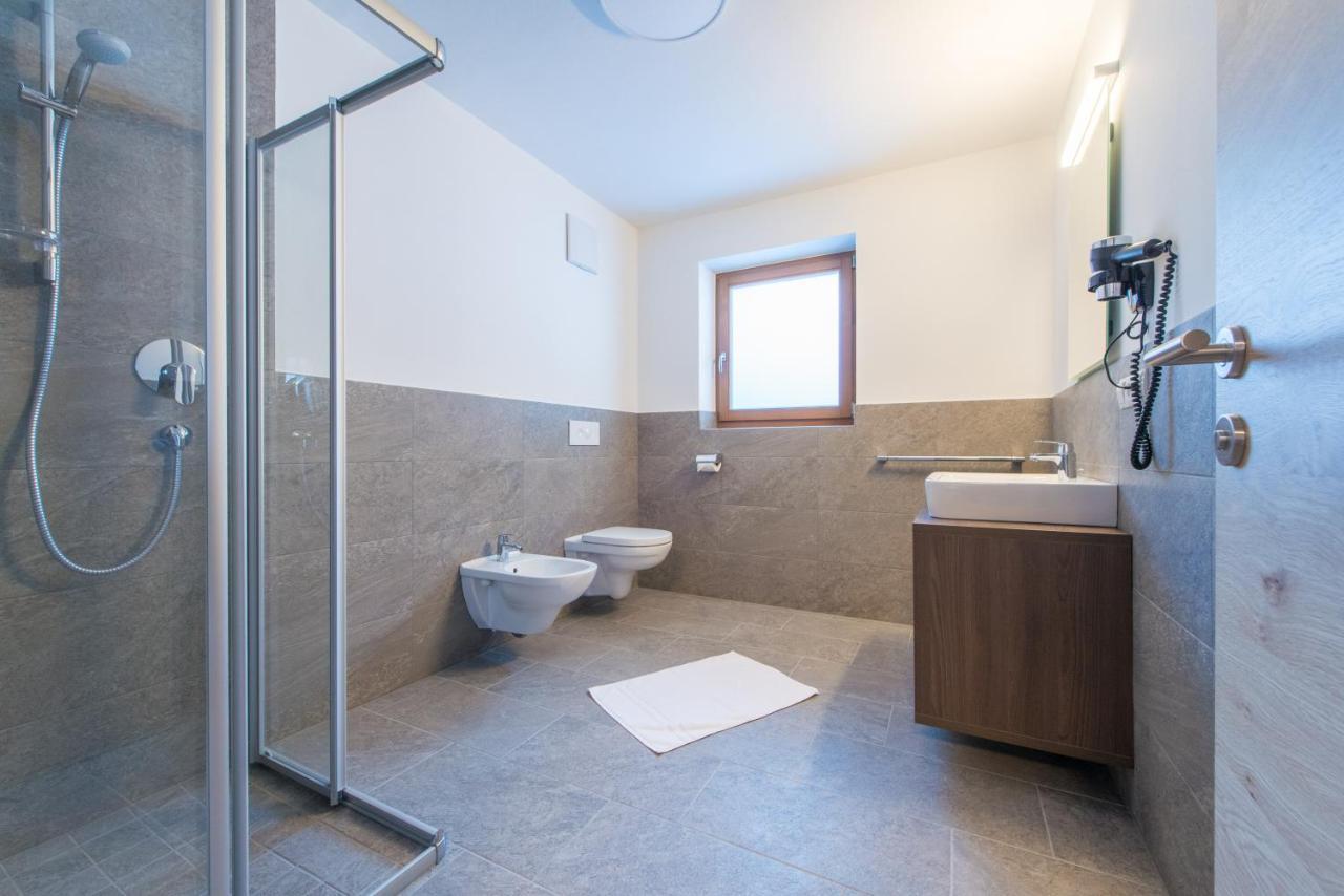 Hotel Bacher Riva di Tures Esterno foto