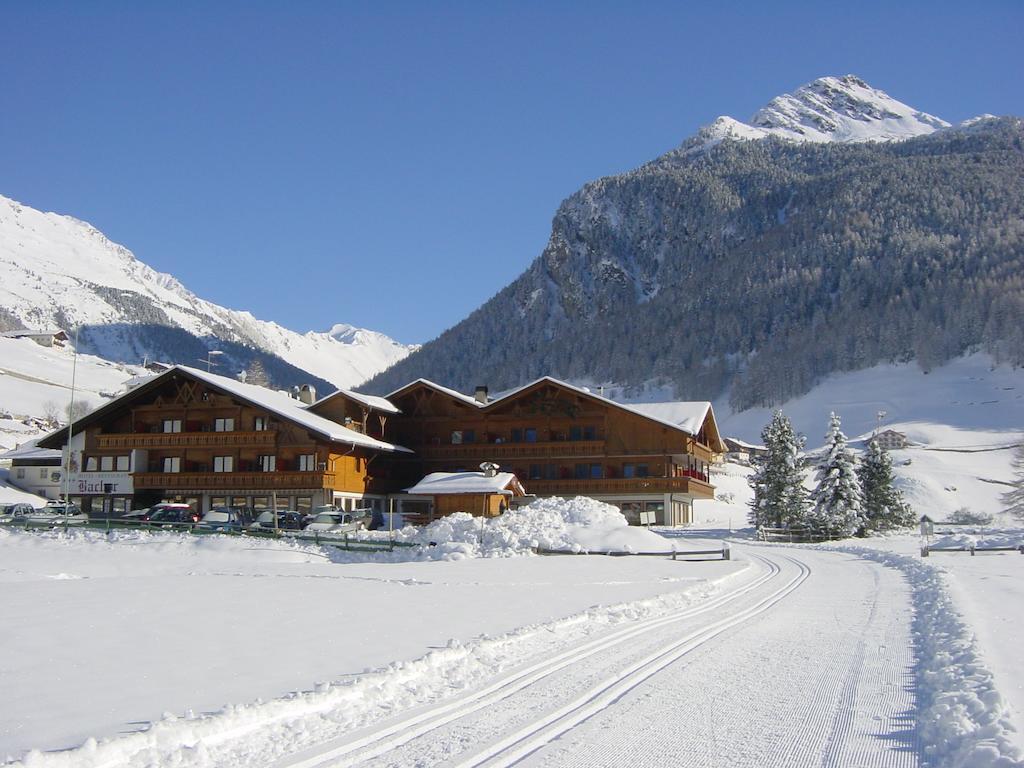 Hotel Bacher Riva di Tures Esterno foto