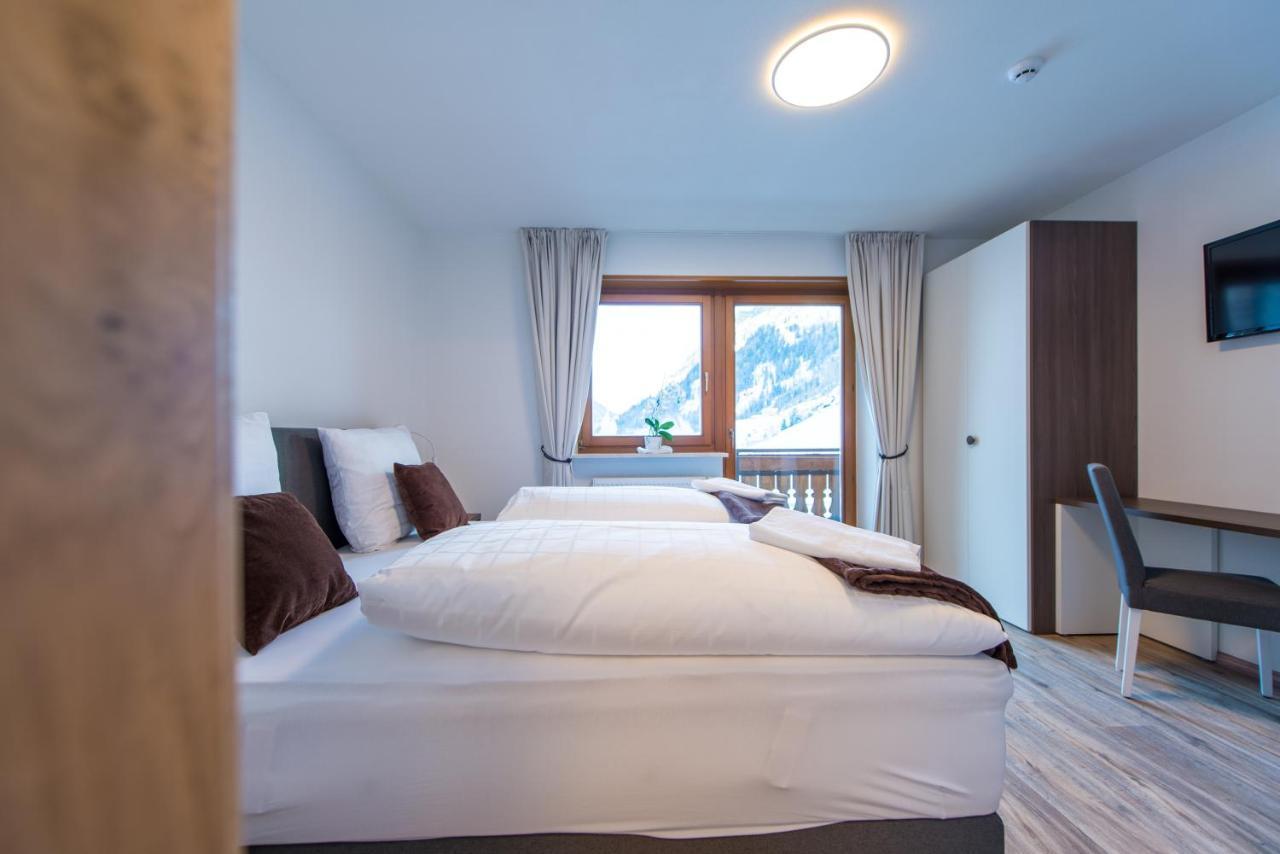 Hotel Bacher Riva di Tures Esterno foto