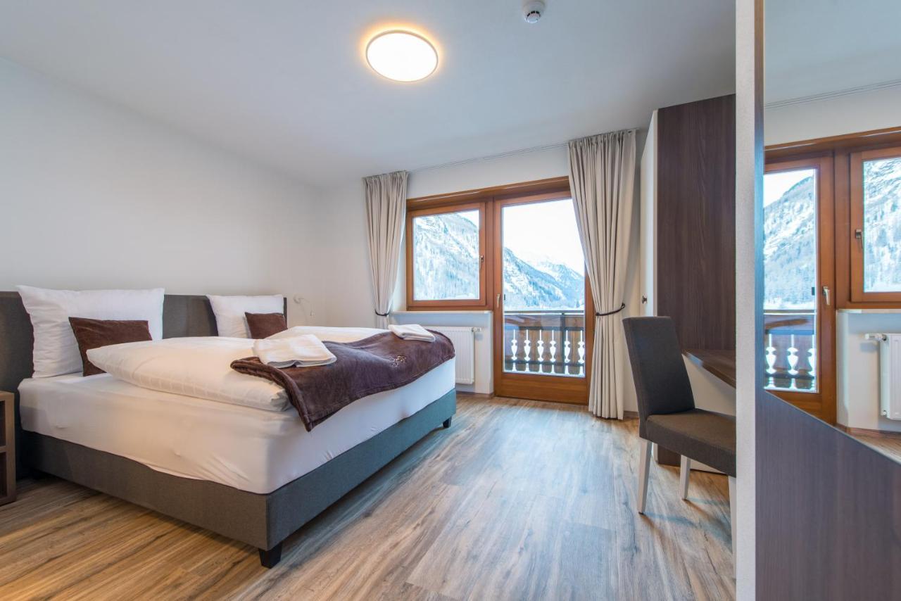 Hotel Bacher Riva di Tures Esterno foto