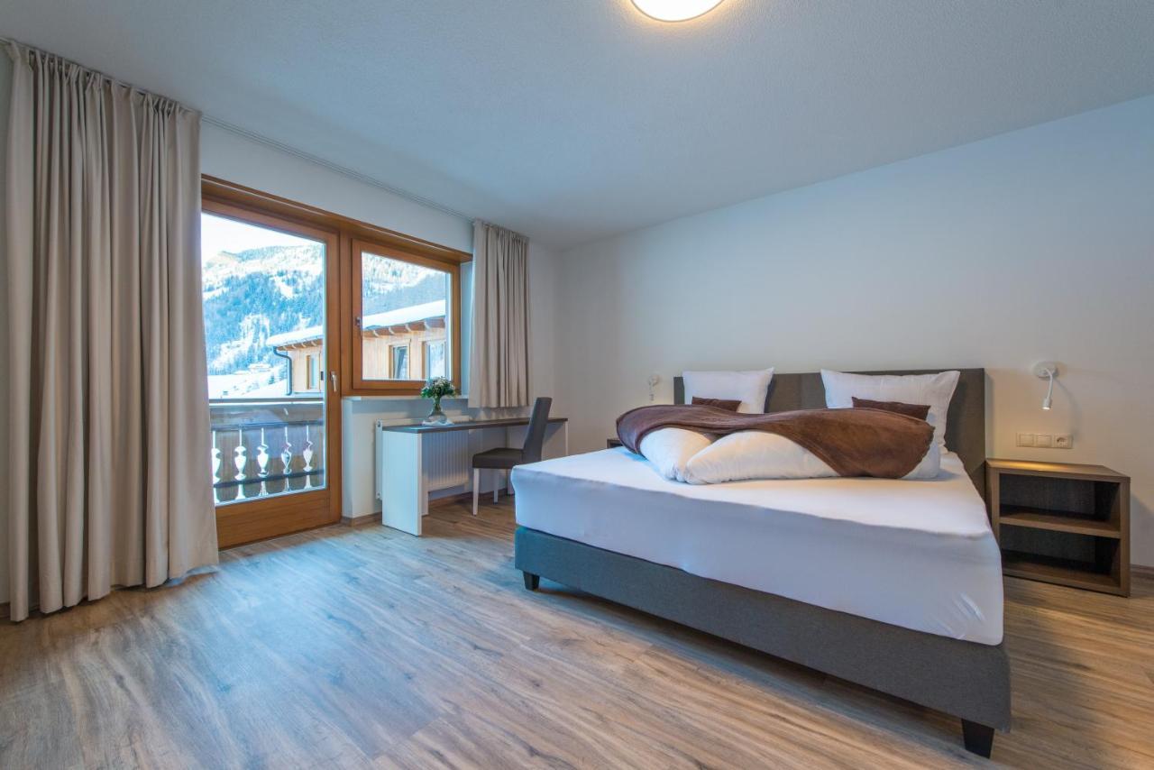 Hotel Bacher Riva di Tures Esterno foto